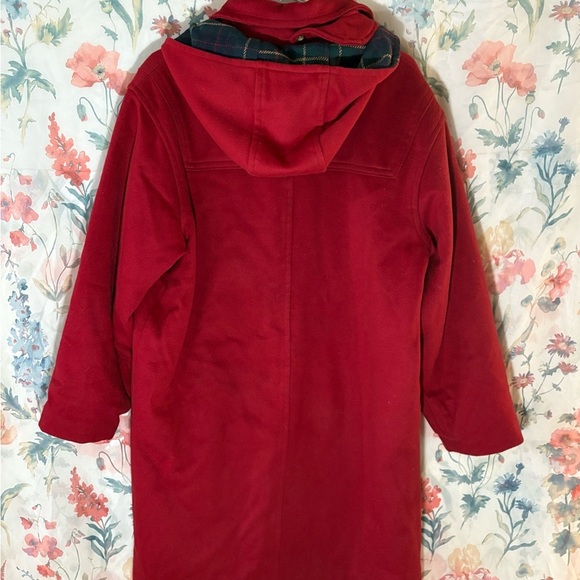 Vintage LL. Bean Vibrant Red Duffle Coat with Wooden Toggles - Picture 7 of 13